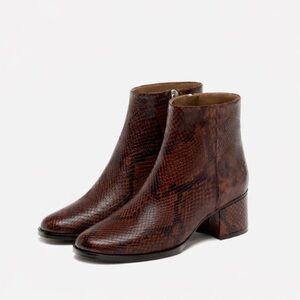 Massimo Dutti Brown Snakeskin Leather Ankle Boots EU 38 / US 7.5 | BNIB